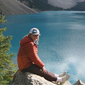 Meet your Posher, Emily